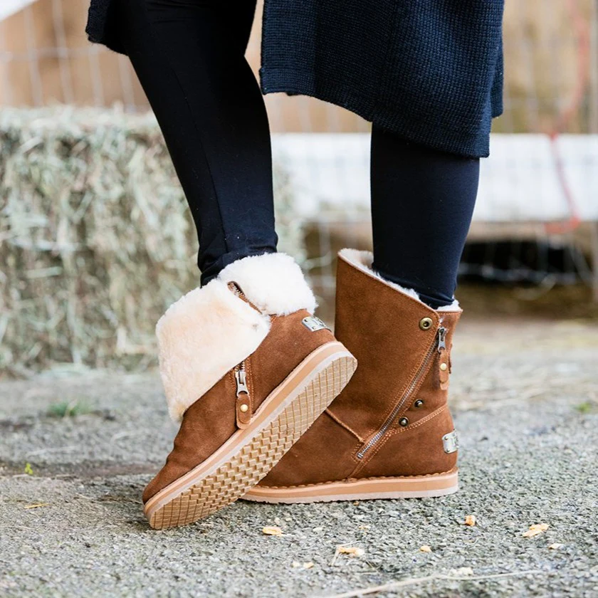 Women's Trixie Sheepskin Boot - Image 18